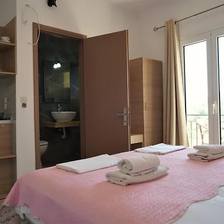 Meltemi Apartment Parga Exterior photo